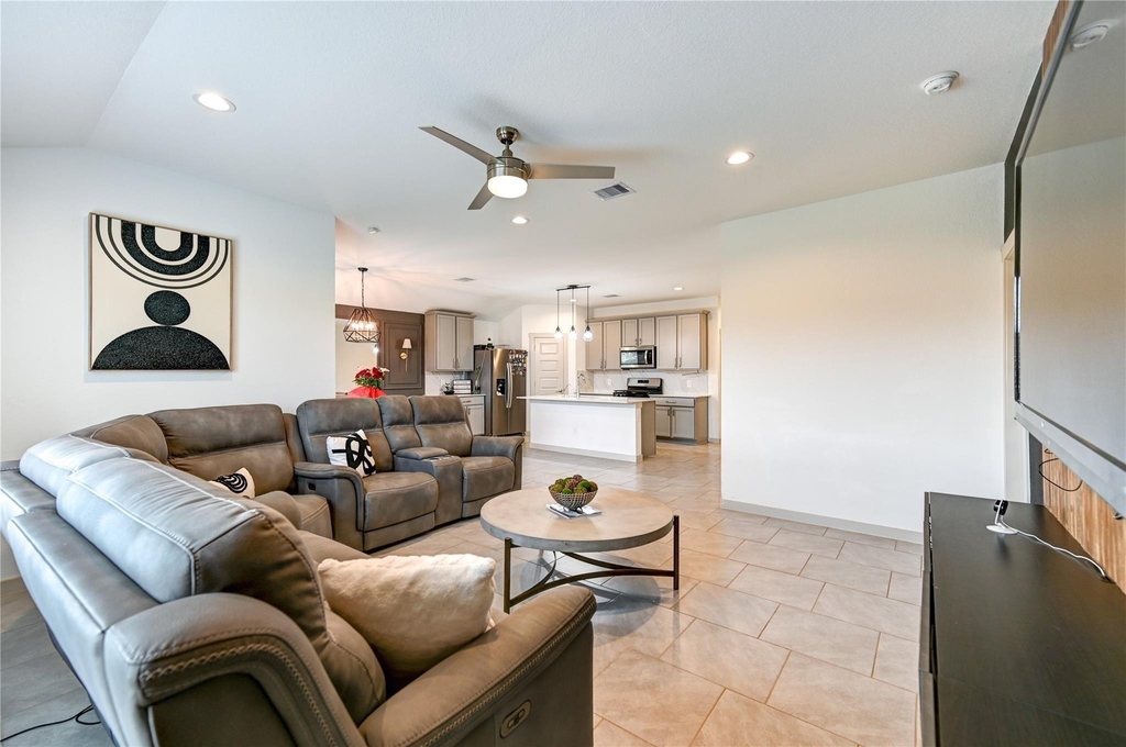 29919 Reagans Ranch Drive - Photo 3