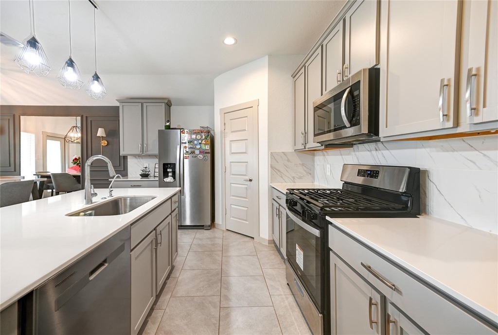29919 Reagans Ranch Drive - Photo 13