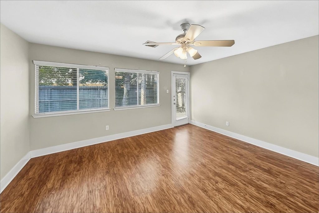 434 Laurel Timbers Drive - Photo 4