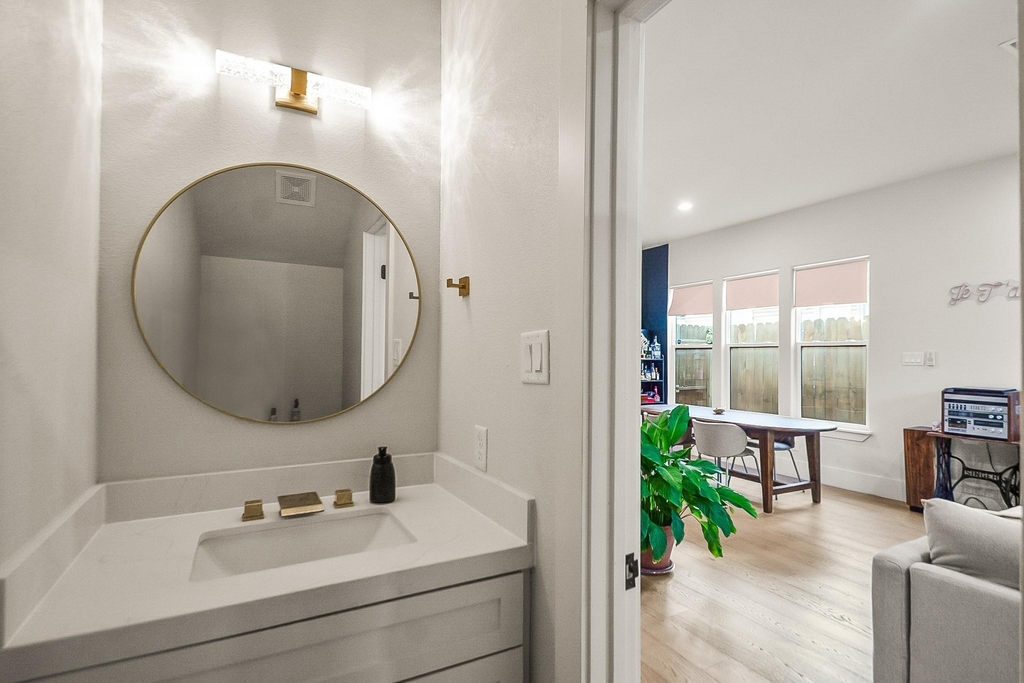 6915 Sherman Street - Photo 7
