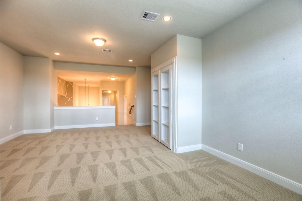 19 Cohasset Place - Photo 29