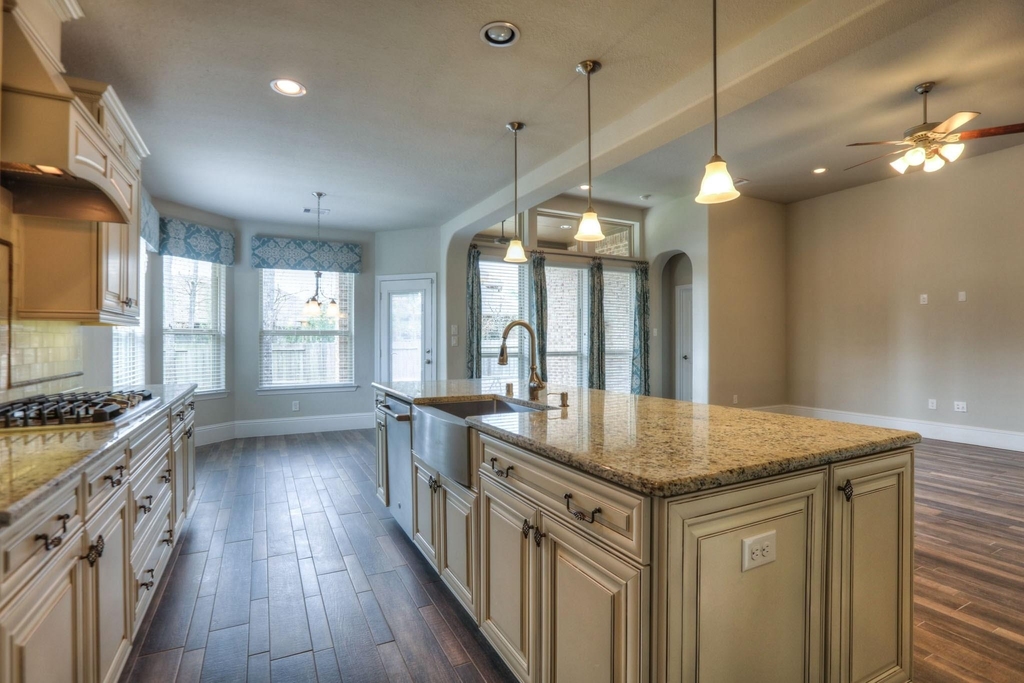 19 Cohasset Place - Photo 16