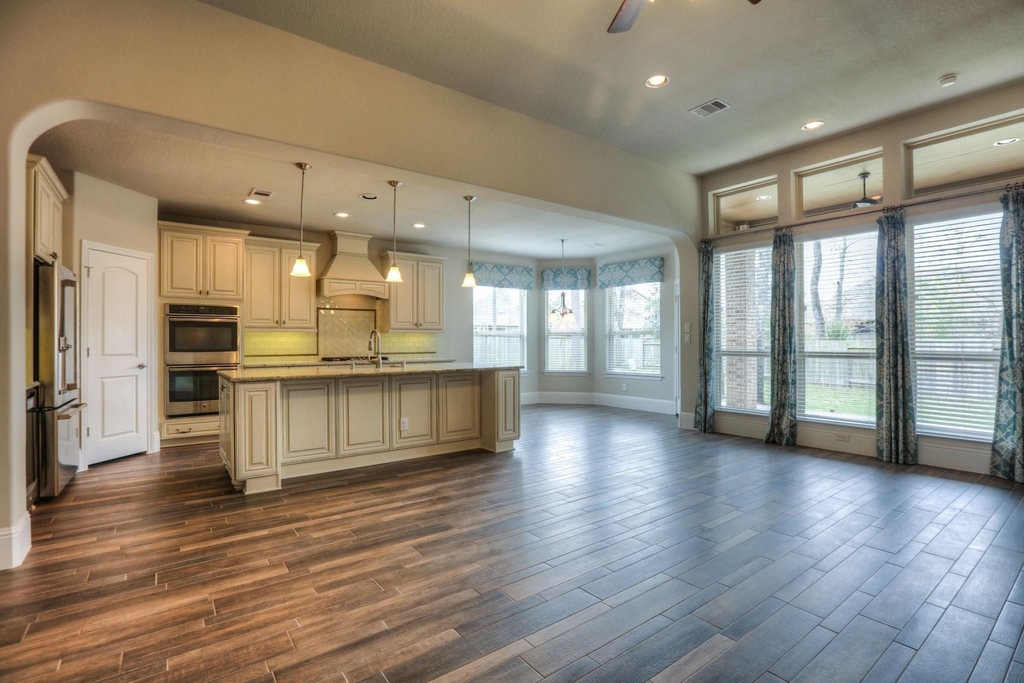 19 Cohasset Place - Photo 12
