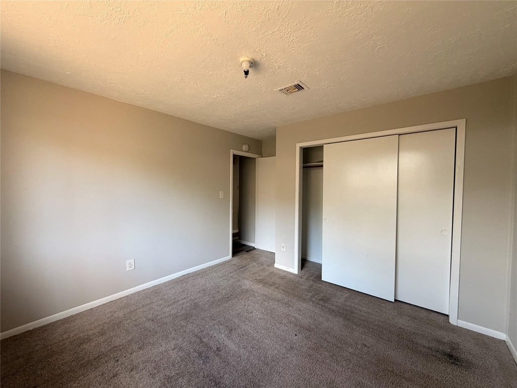6915 Ten Curves Road - Photo 12