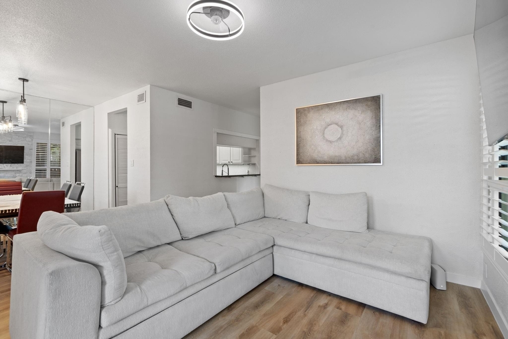 1881 Bering Drive - Photo 11