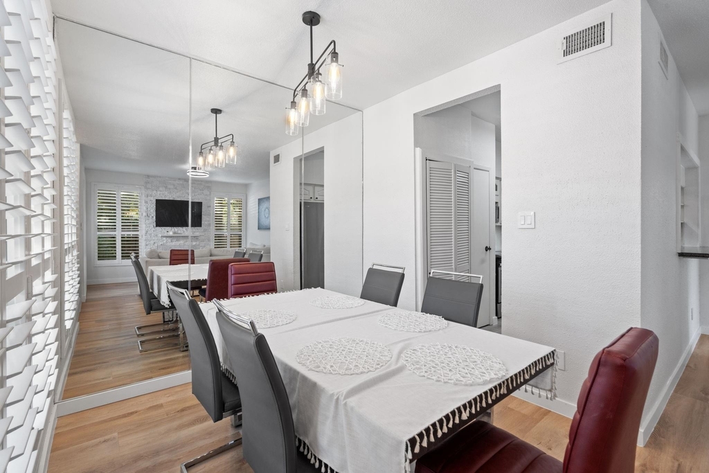 1881 Bering Drive - Photo 6