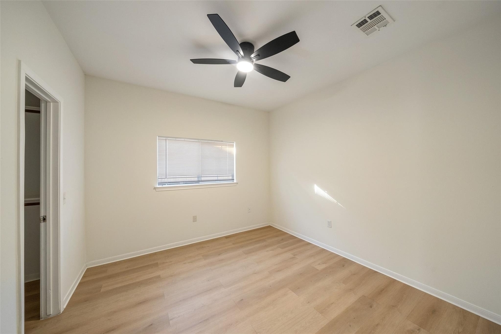5502 Finch Street - Photo 23