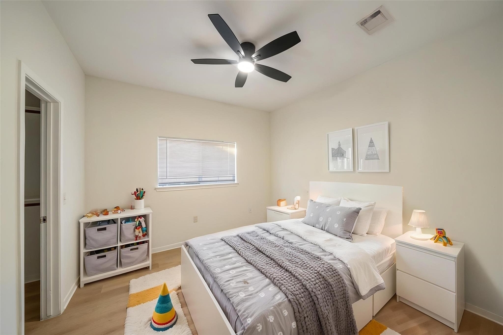 5502 Finch Street - Photo 22
