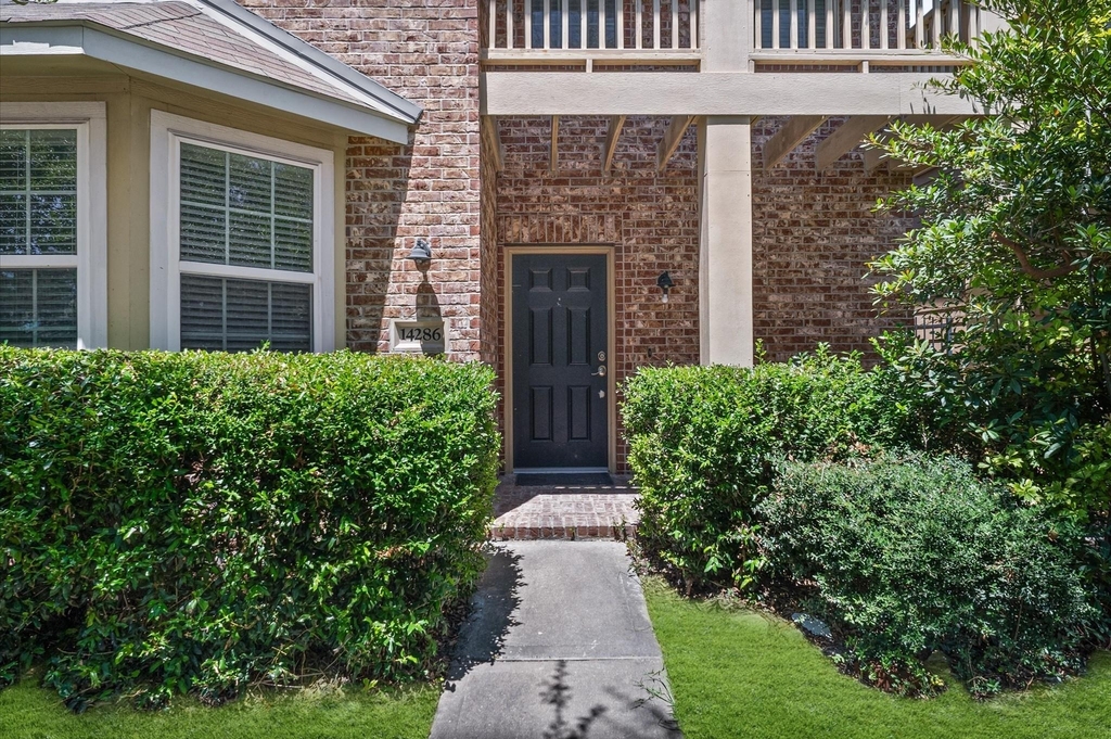 14286 Empanada Drive - Photo 1