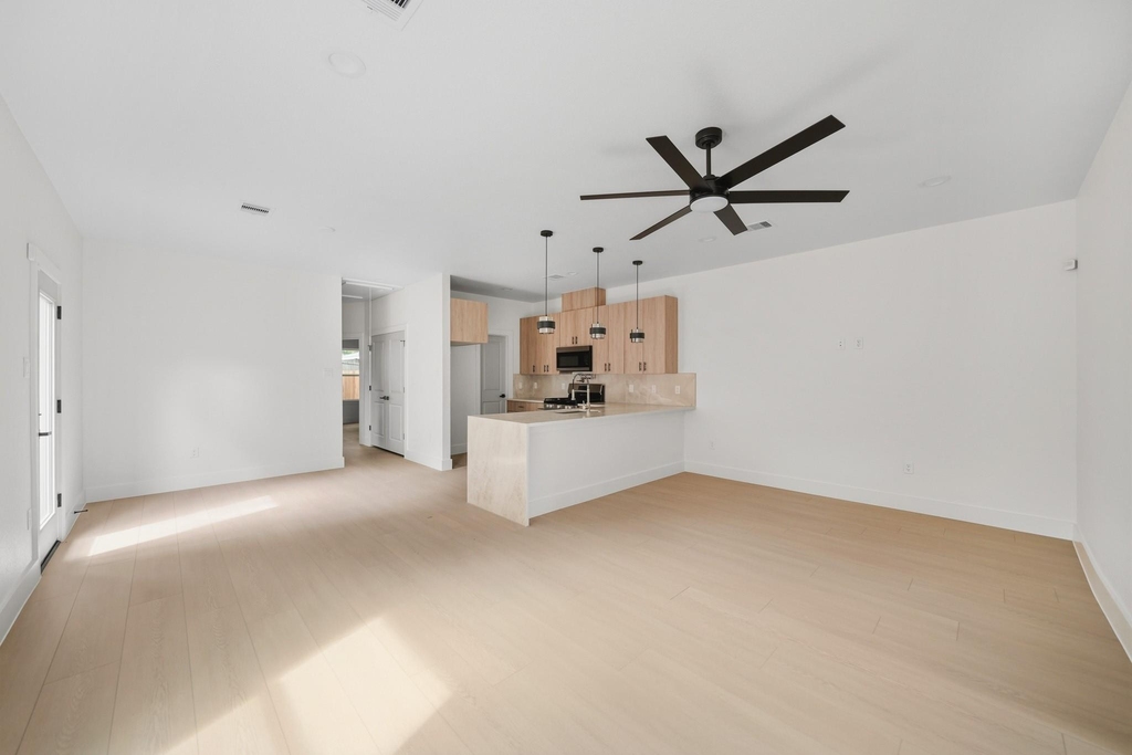 4314 Stassen Street - Photo 3