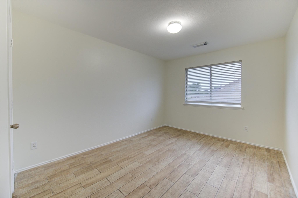 9926 Myrtle Field Lane - Photo 19