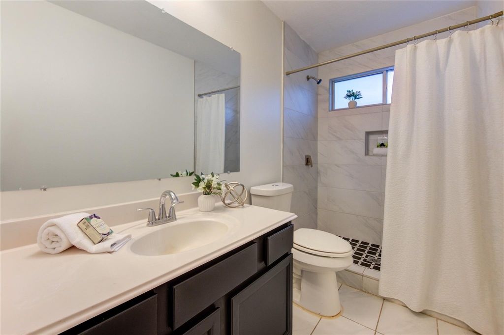 9926 Myrtle Field Lane - Photo 21