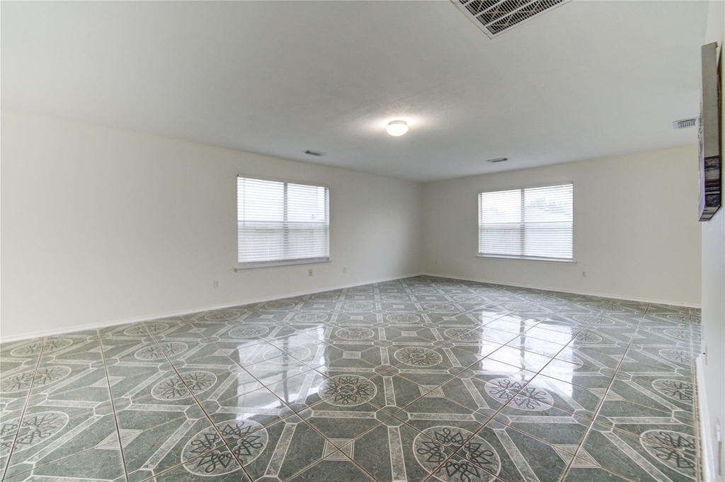 9926 Myrtle Field Lane - Photo 5