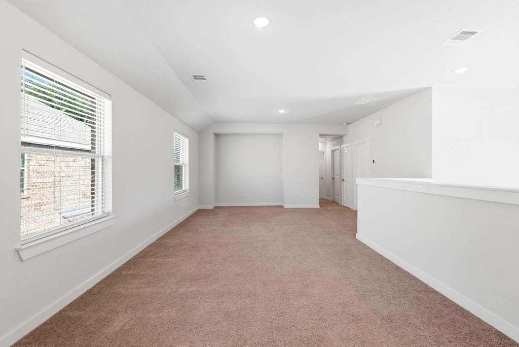 8017 Whisper Grove Drive - Photo 27