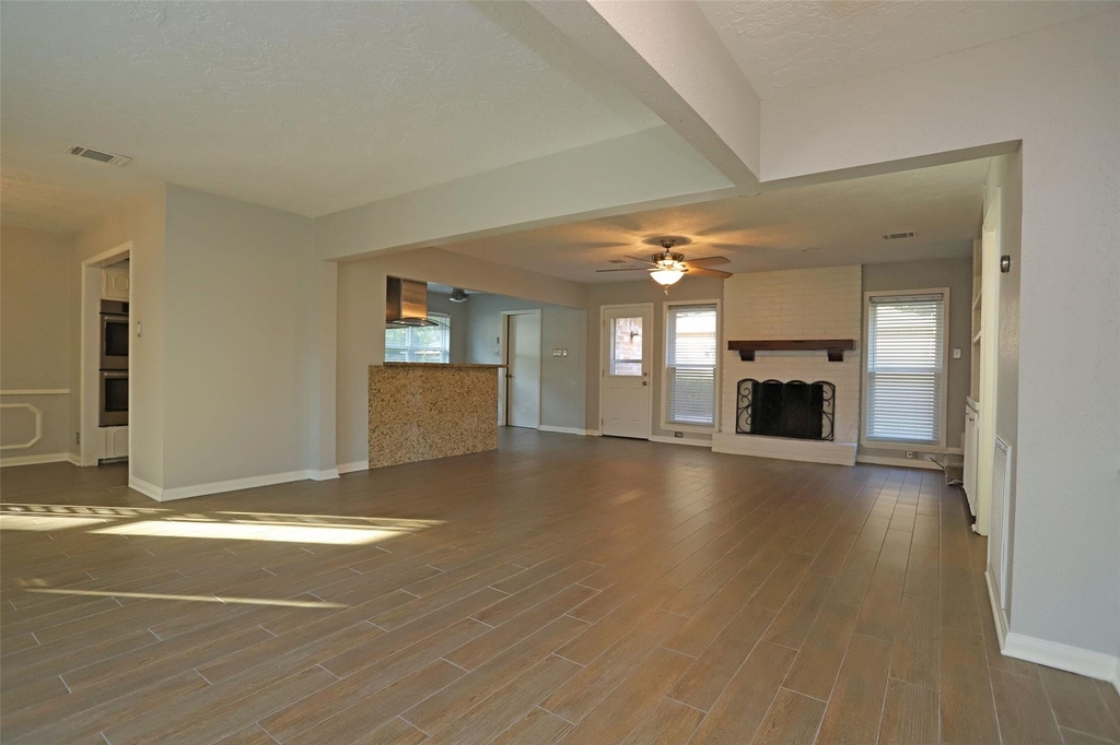 12870 Westella Drive - Photo 5