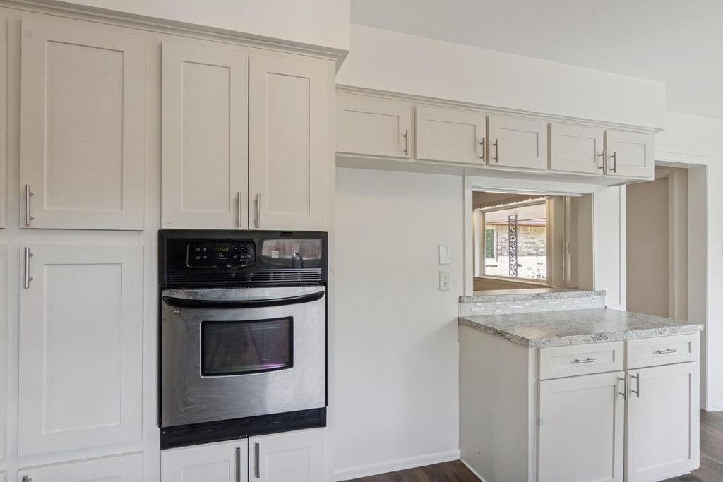 5647 Lymbar Drive - Photo 13