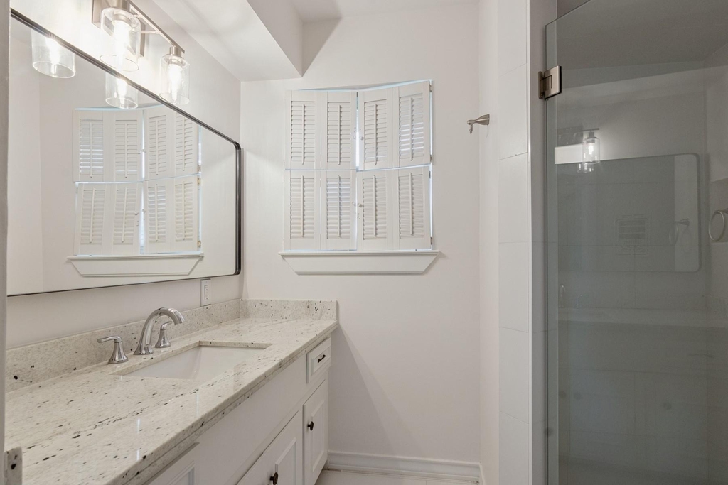 5647 Lymbar Drive - Photo 16