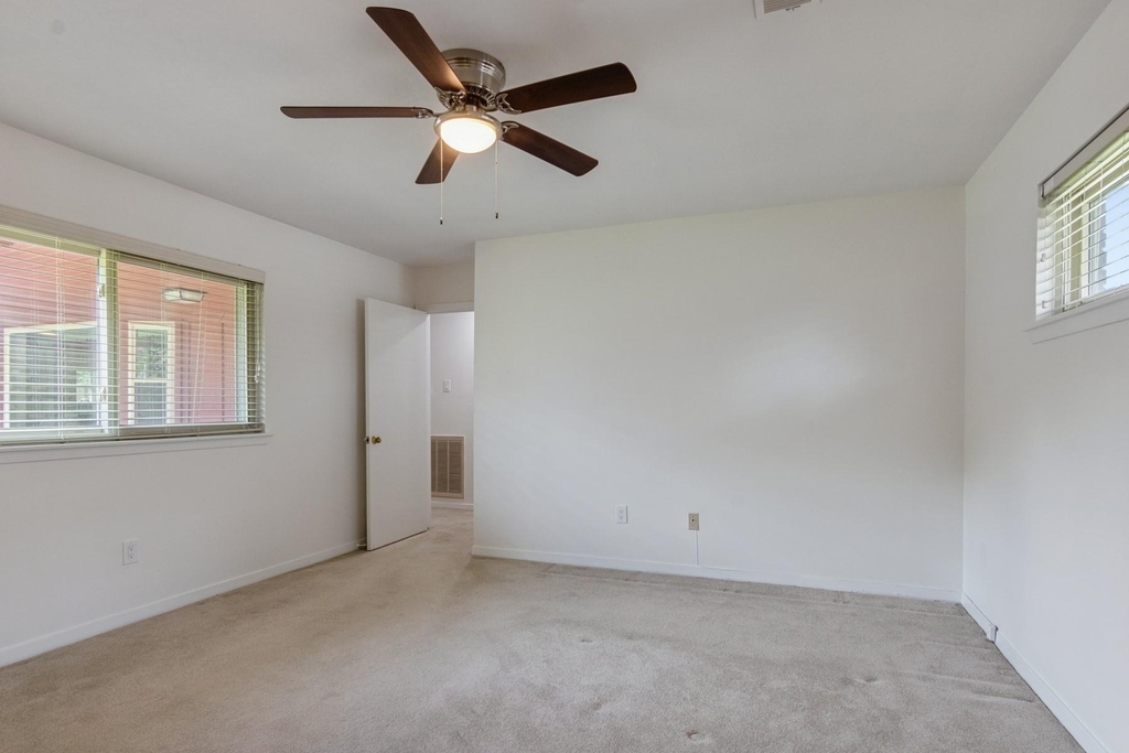 5647 Lymbar Drive - Photo 15