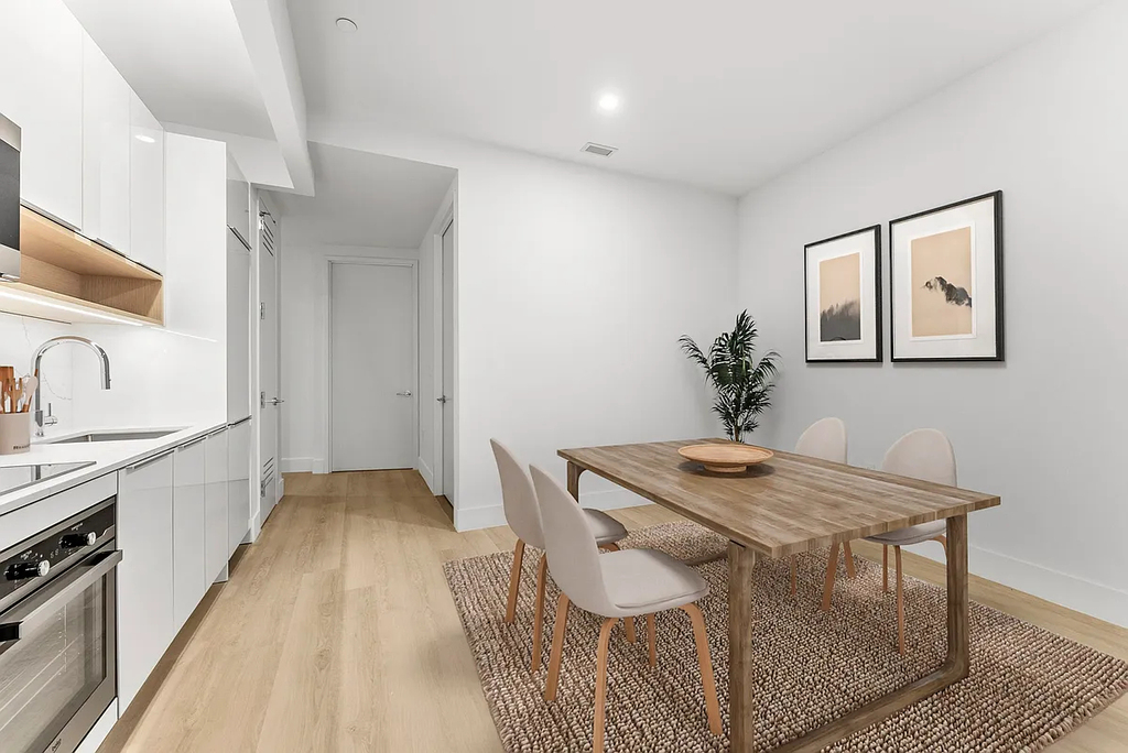 55 Broad Street #613 - Photo 2