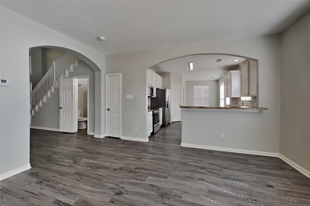 7031 Tallow Knoll Lane - Photo 2