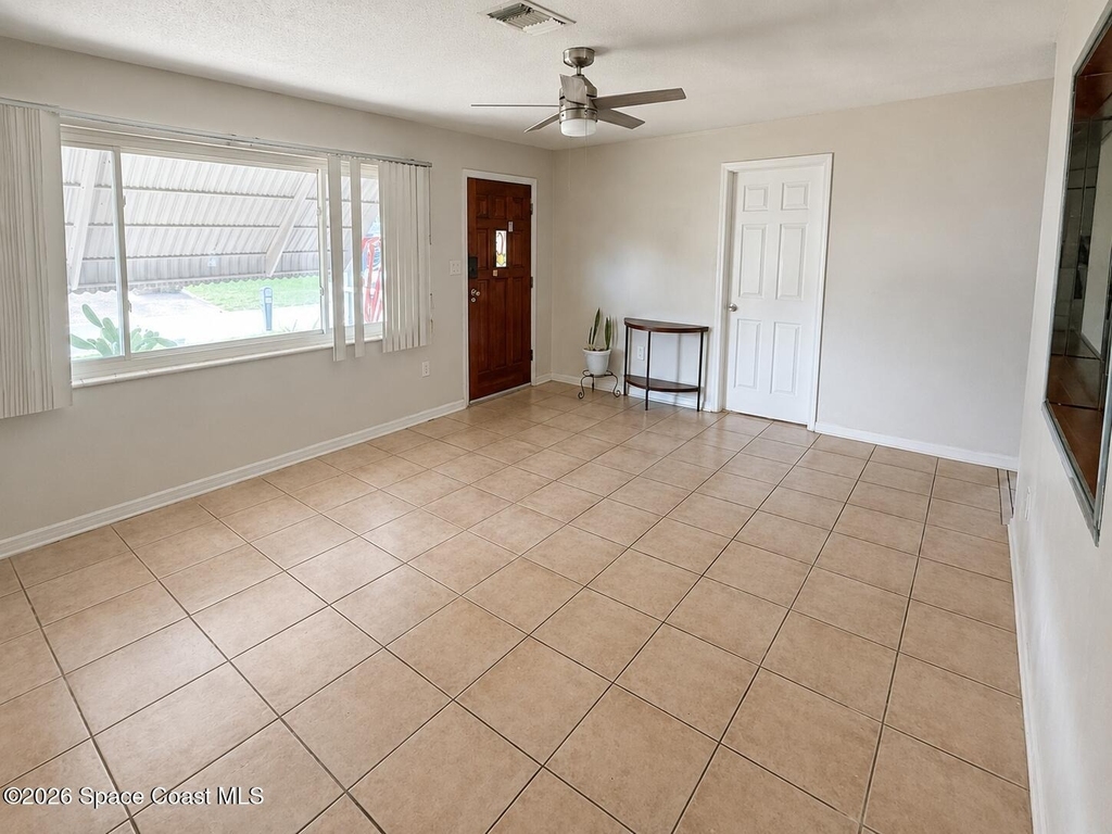1425 Holland Street - Photo 3