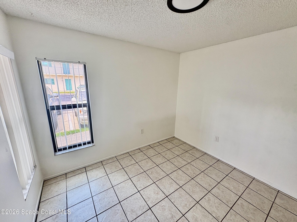 420 Catamaran Drive - Photo 4