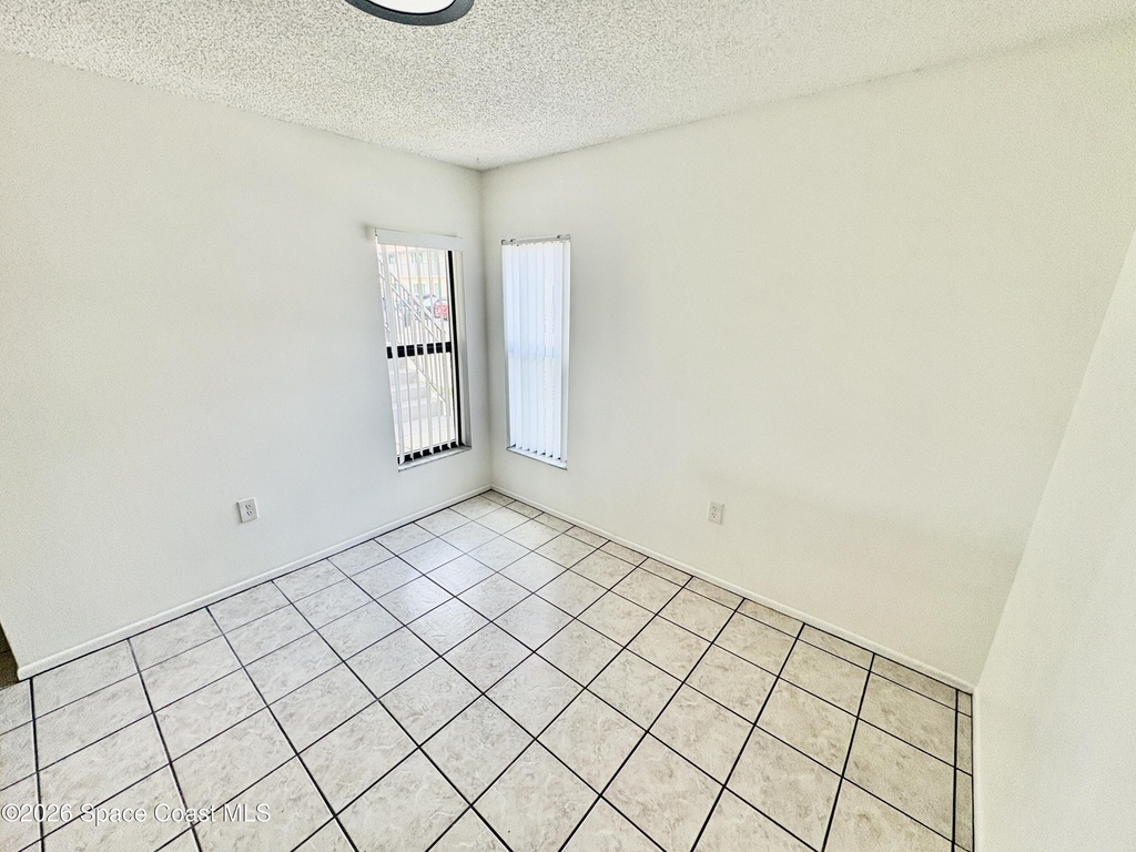 420 Catamaran Drive - Photo 5