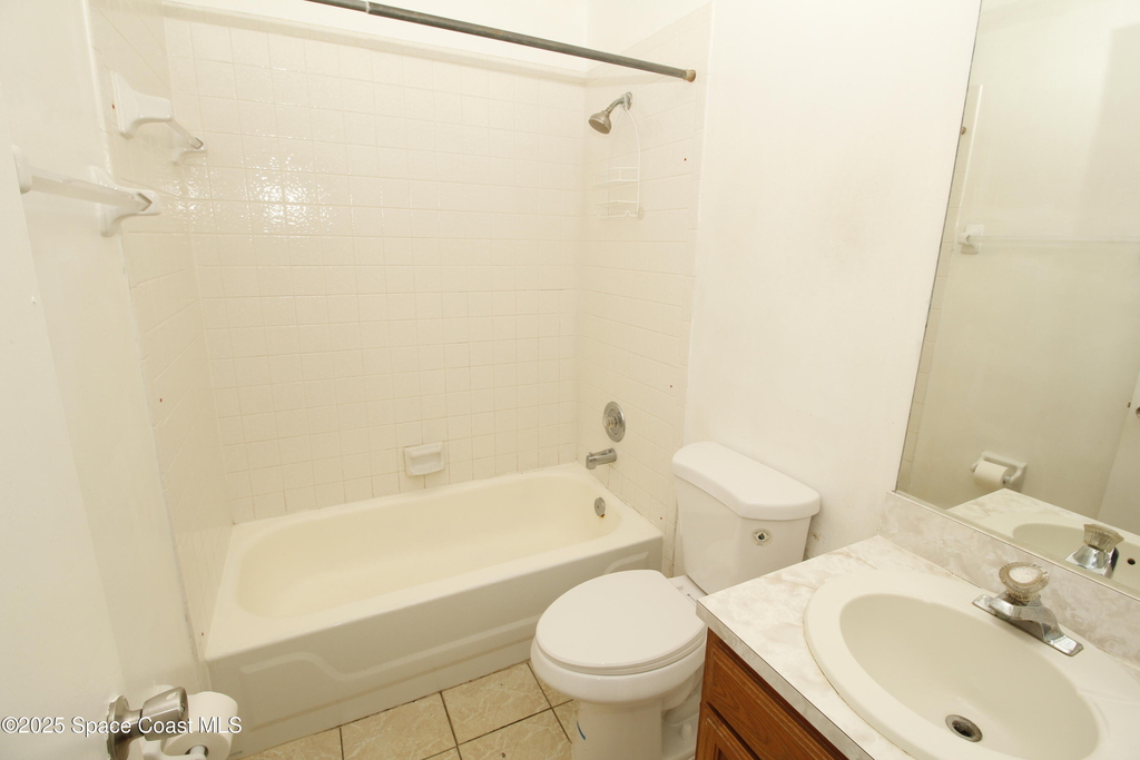 1735 Hazelton Street Nw - Photo 11