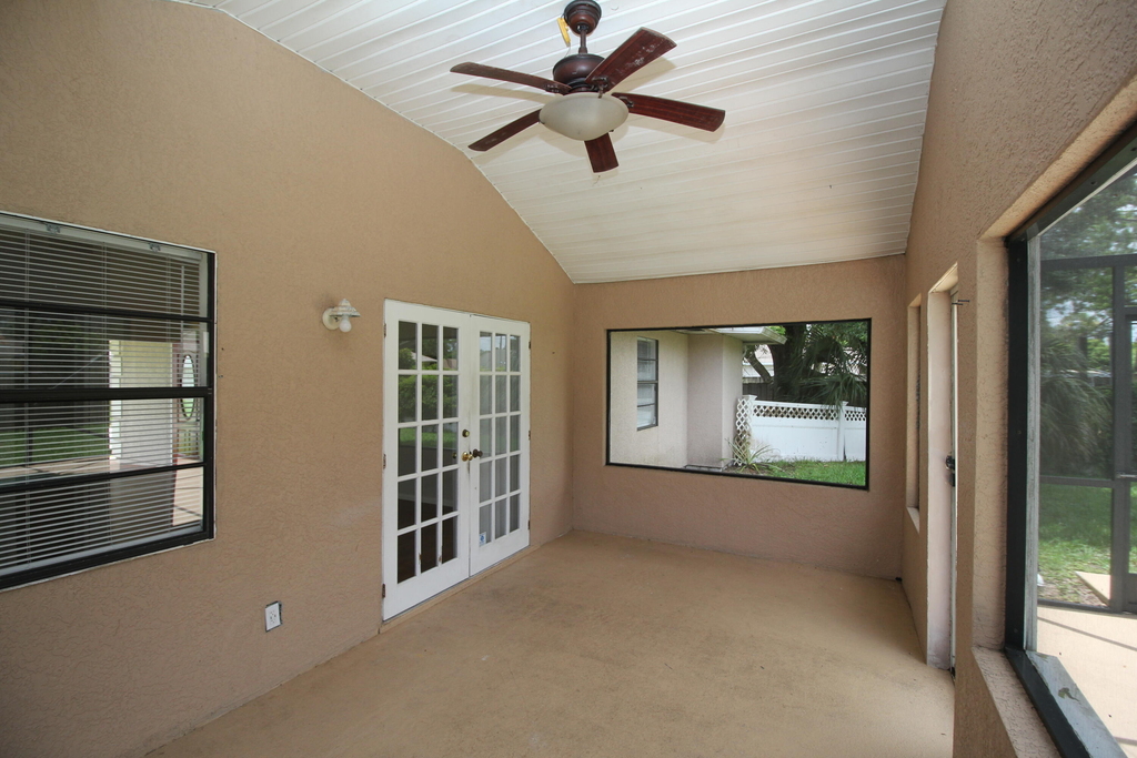 1735 Hazelton Street Nw - Photo 13