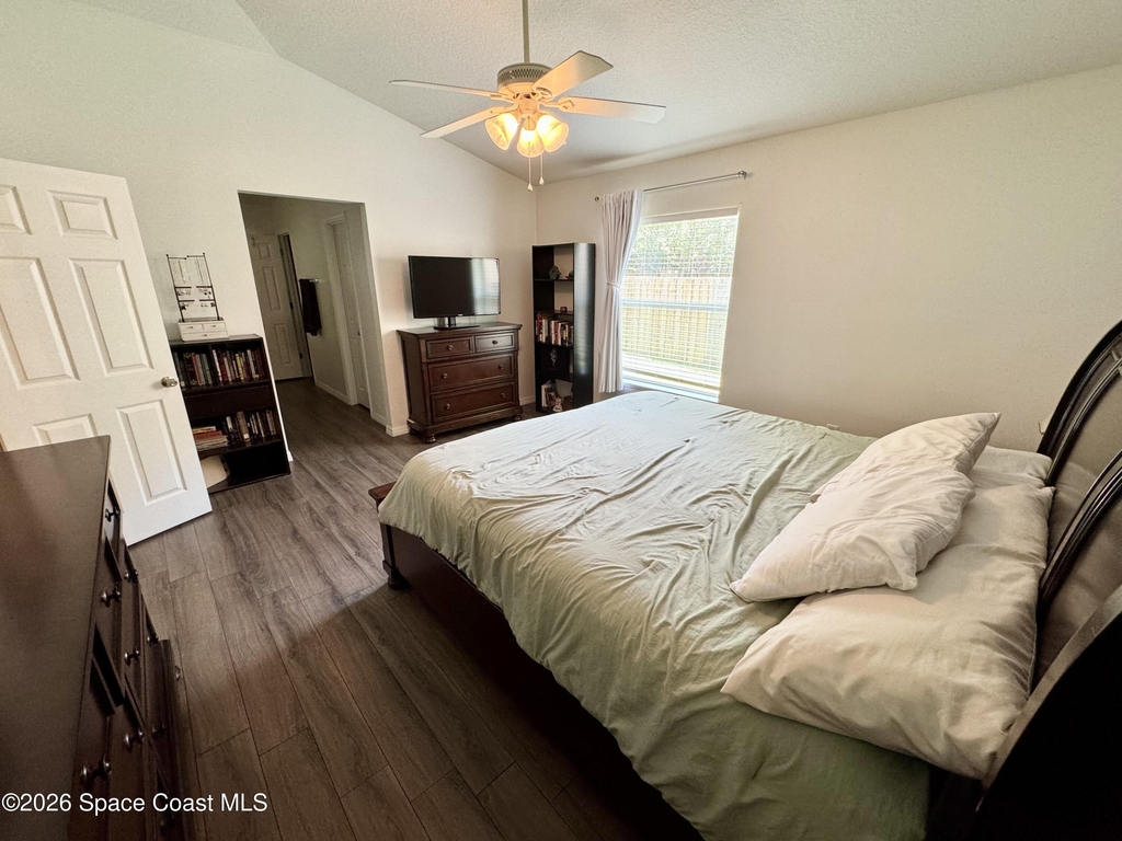 3850 Aria Drive - Photo 10