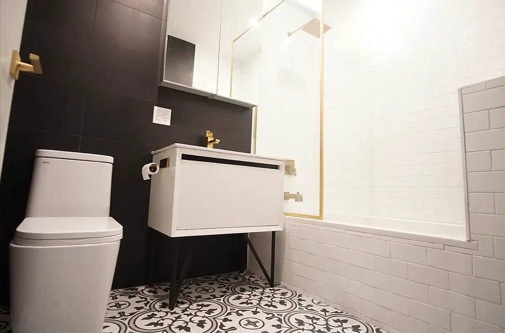 184 Suydam Street - Photo 13