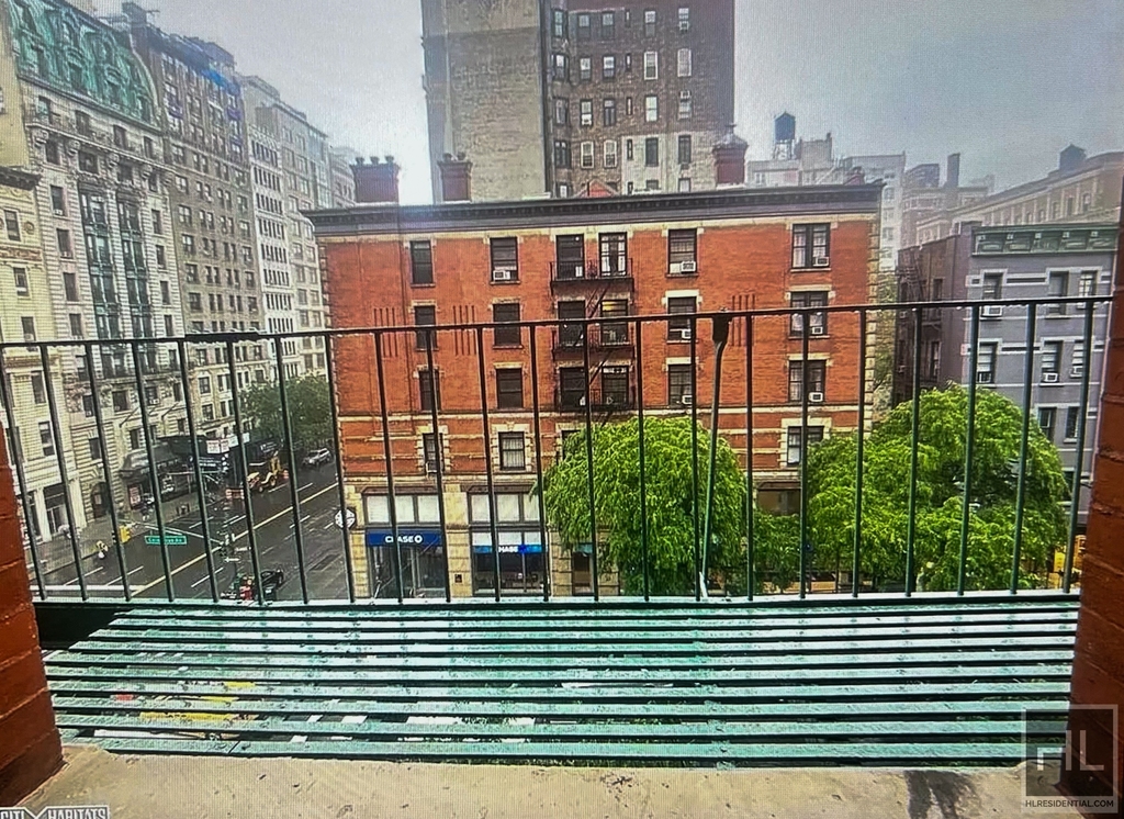 West 72 Street - Photo 7