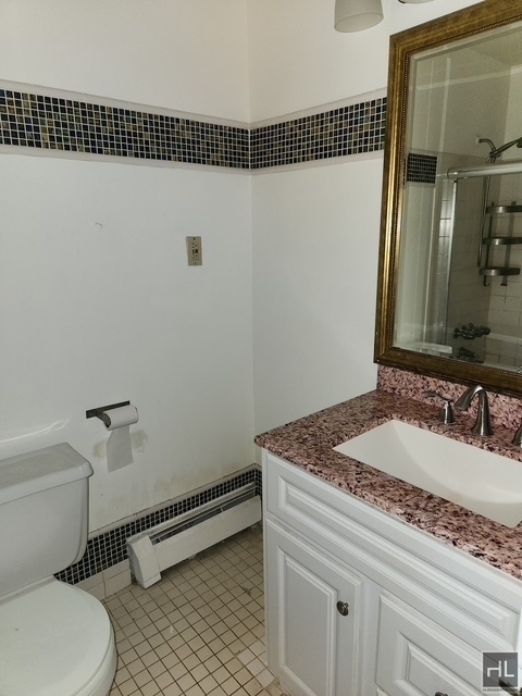 64th Avenue - Photo 11