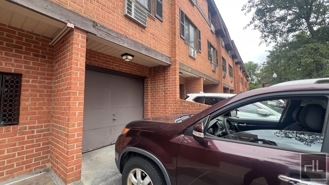 64th Avenue - Photo 18
