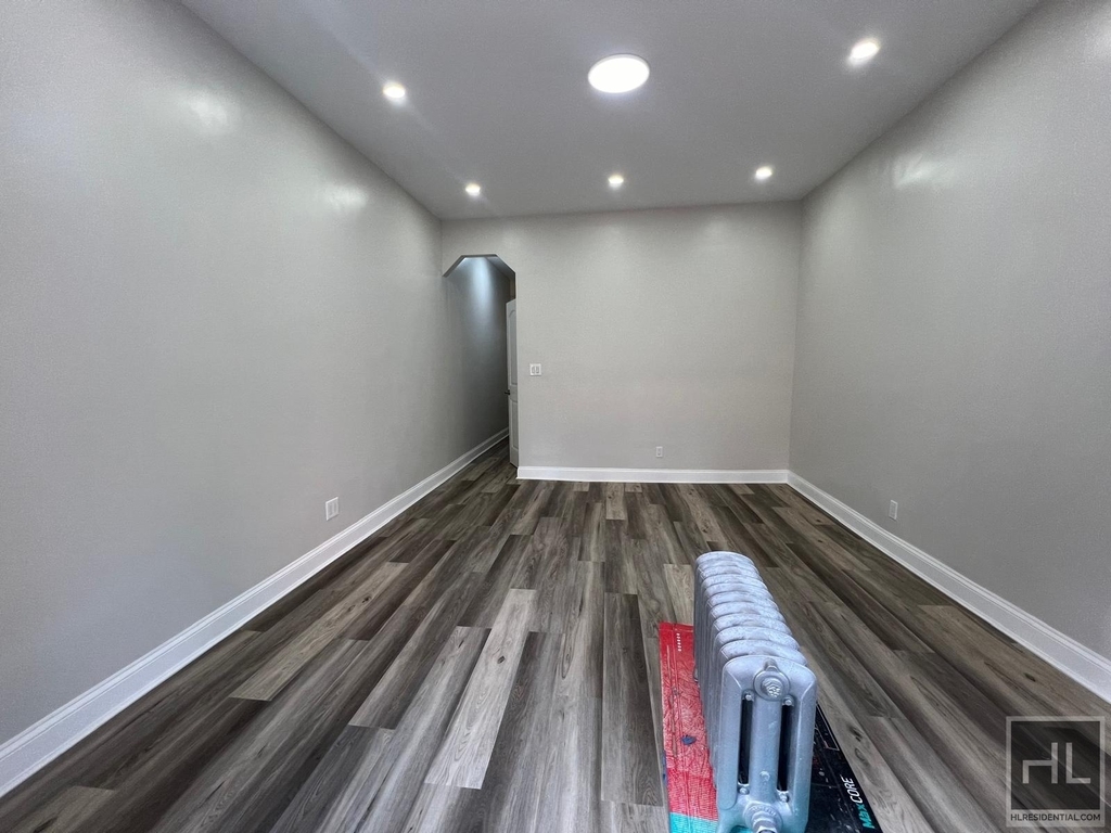 2311 Newkirk Avenue - Photo 3