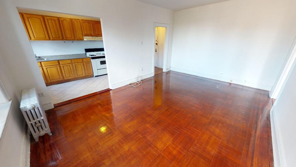 108-02 72nd avenue - Photo 2
