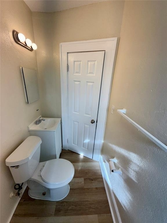 634 14th Street N - Photo 8