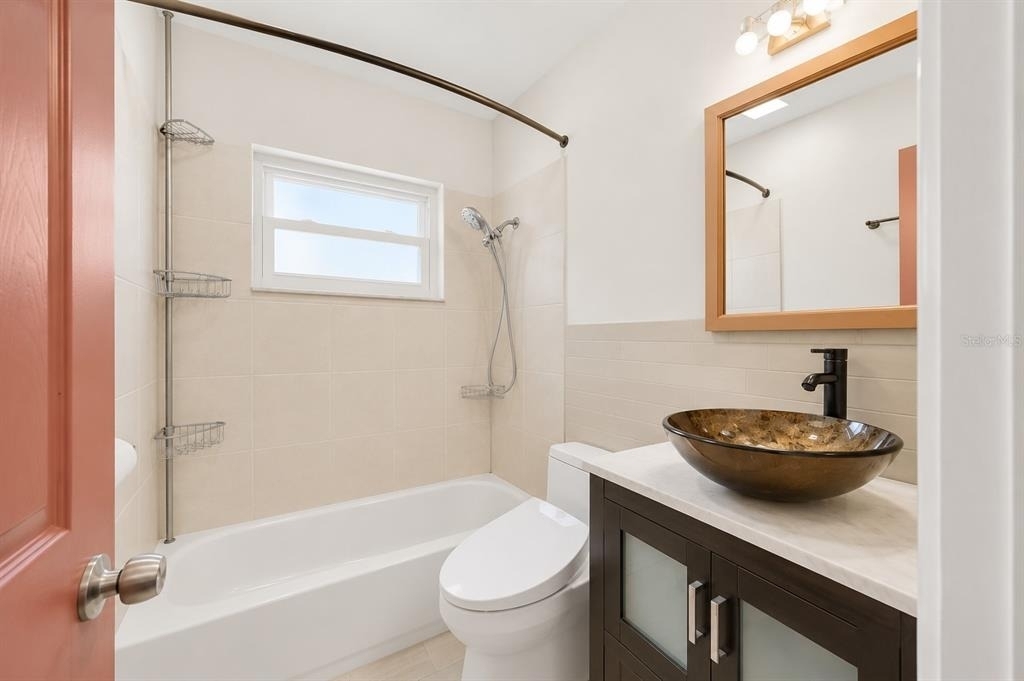1572 77th Avenue N - Photo 8
