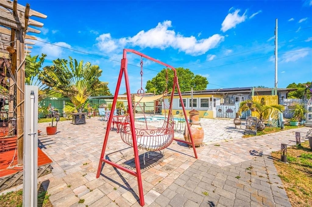 1572 77th Avenue N - Photo 32