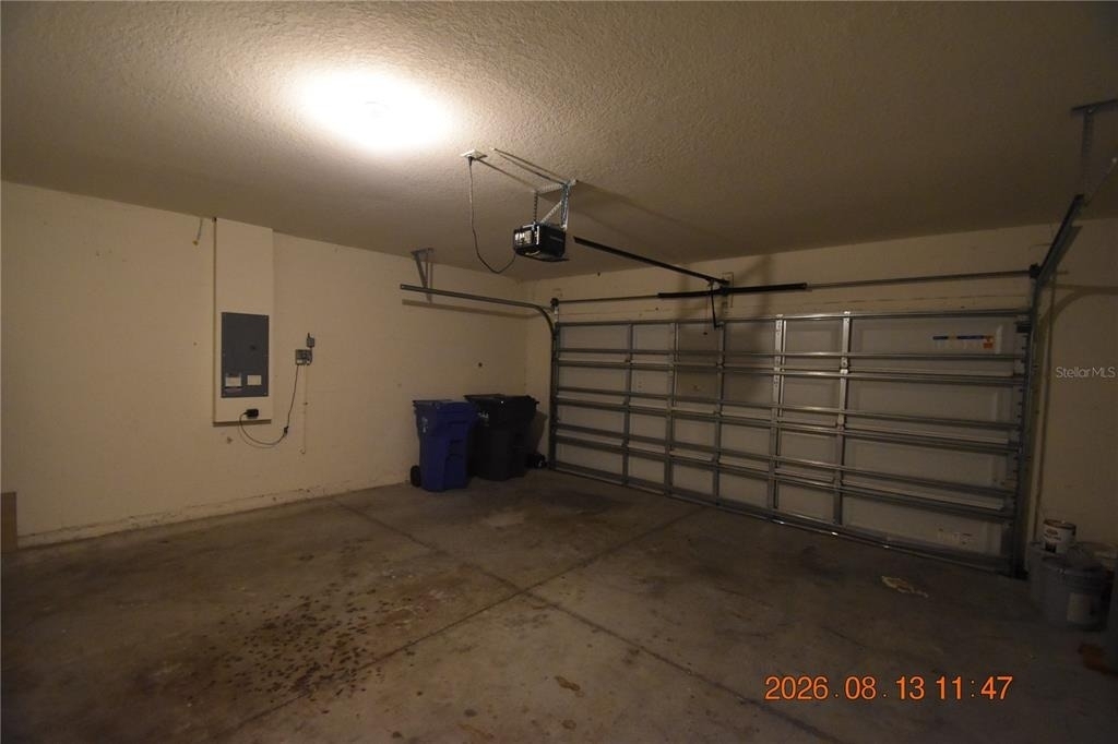 10233 Mangrove Well Road - Photo 9