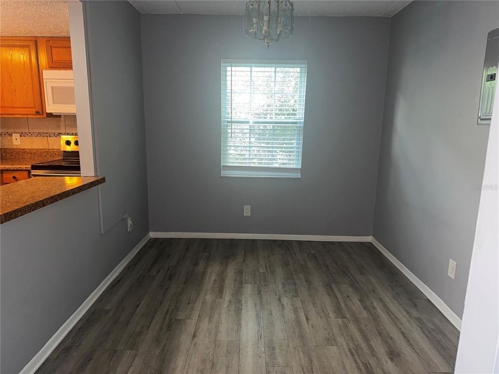 1125 83rd Avenue - Photo 4
