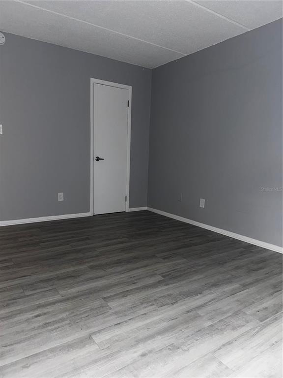 1125 83rd Avenue - Photo 3