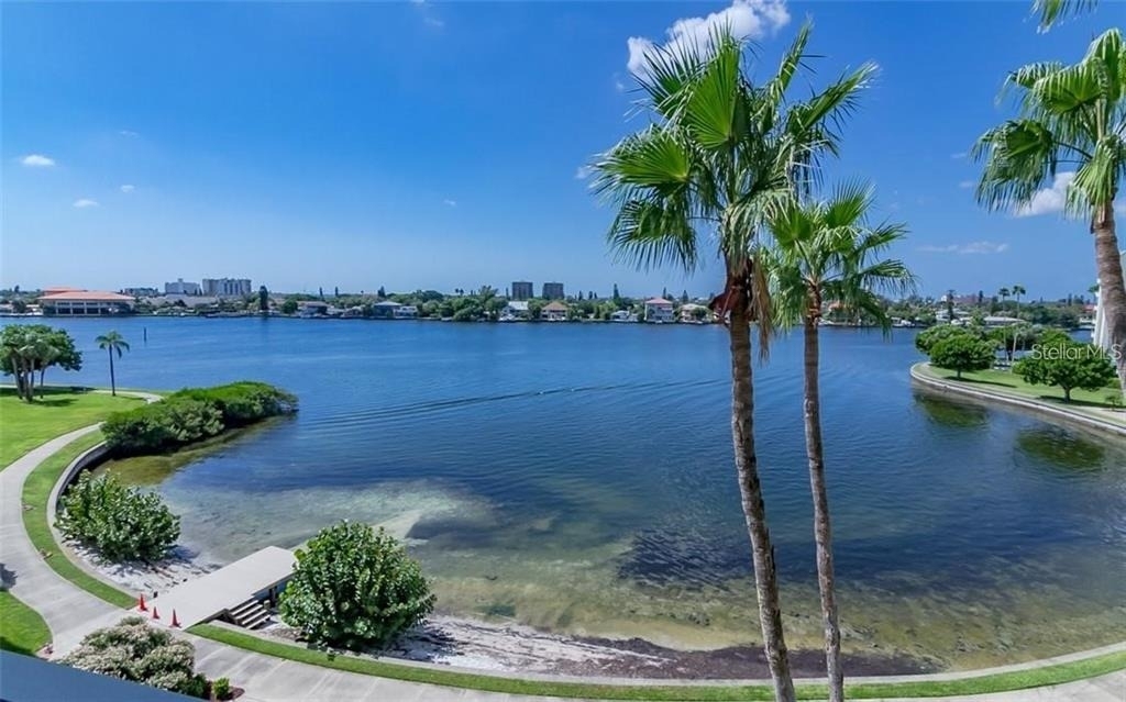 7902 Sailboat Key Boulevard S - Photo 0