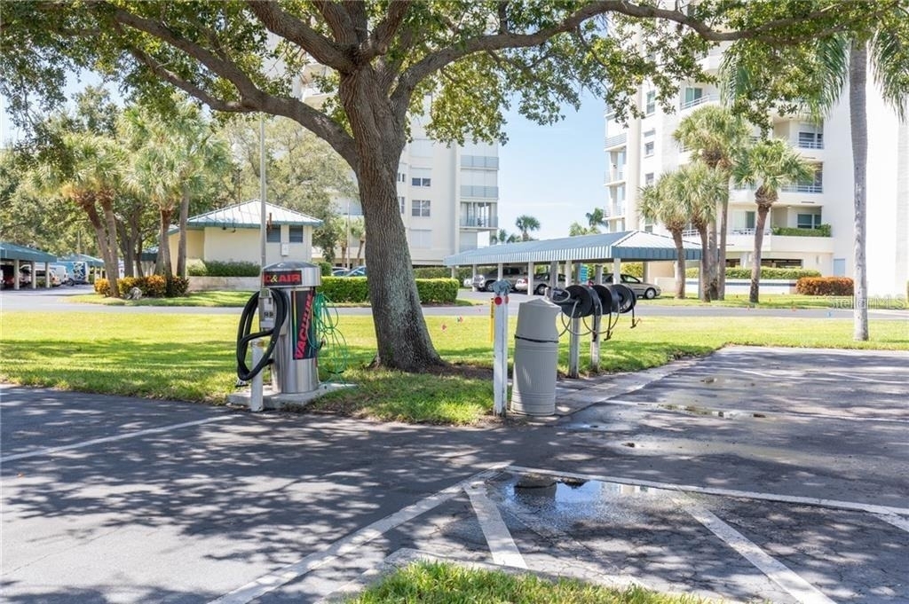 7902 Sailboat Key Boulevard S - Photo 42