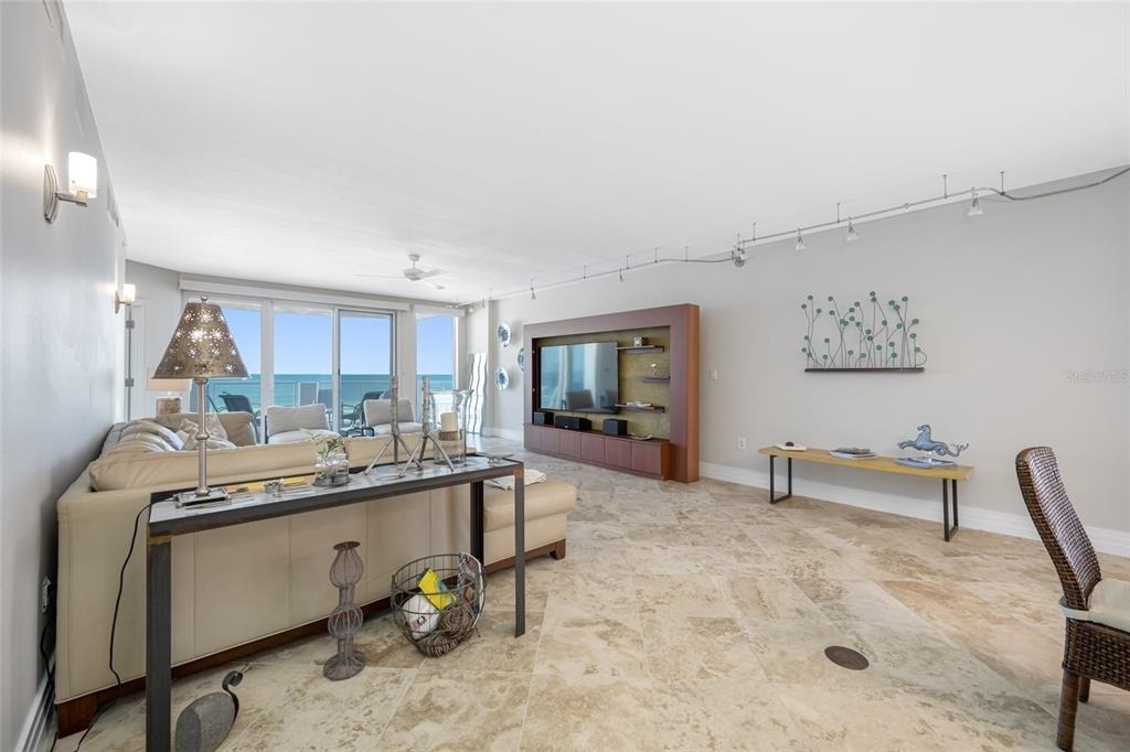 1350 Gulf Boulevard - Photo 7
