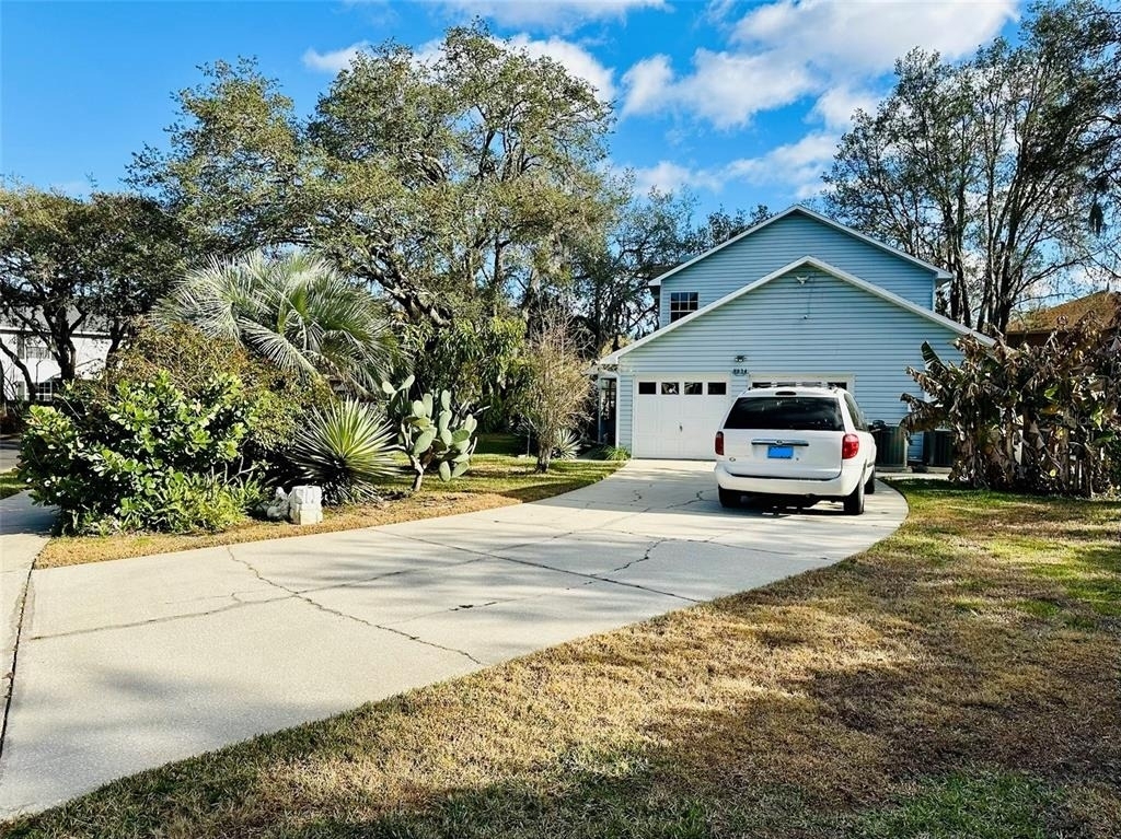 8834 Whispering Oaks Trail - Photo 4