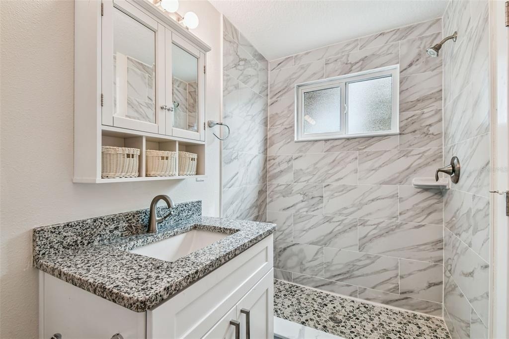 650 E Tarpon Avenue - Photo 25