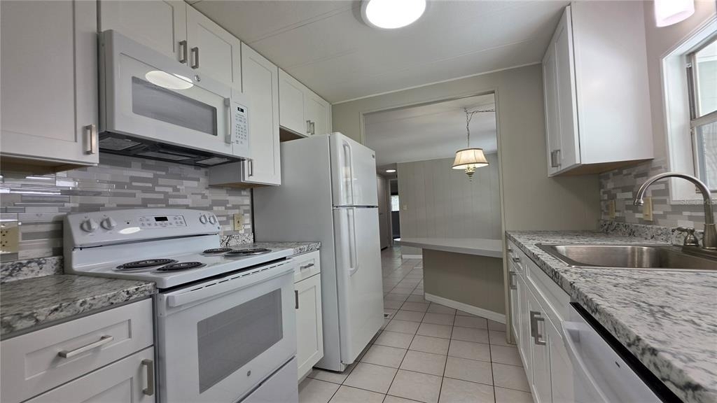12075 Walshwood Avenue - Photo 2