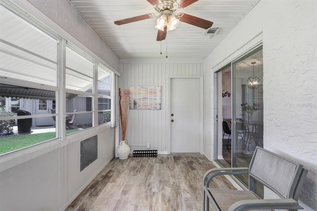 2210 Greenhaven Drive - Photo 3