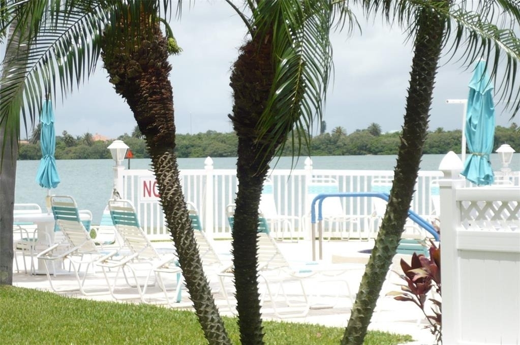 895 S Gulfview Boulevard - Photo 38